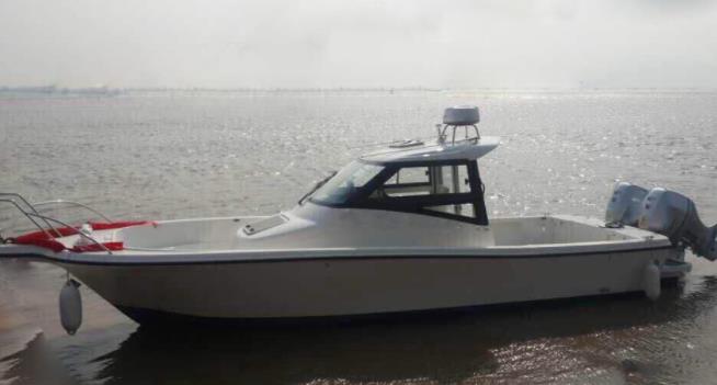 运营一艘游艇拉人出海钓鱼能赚钱么？配图